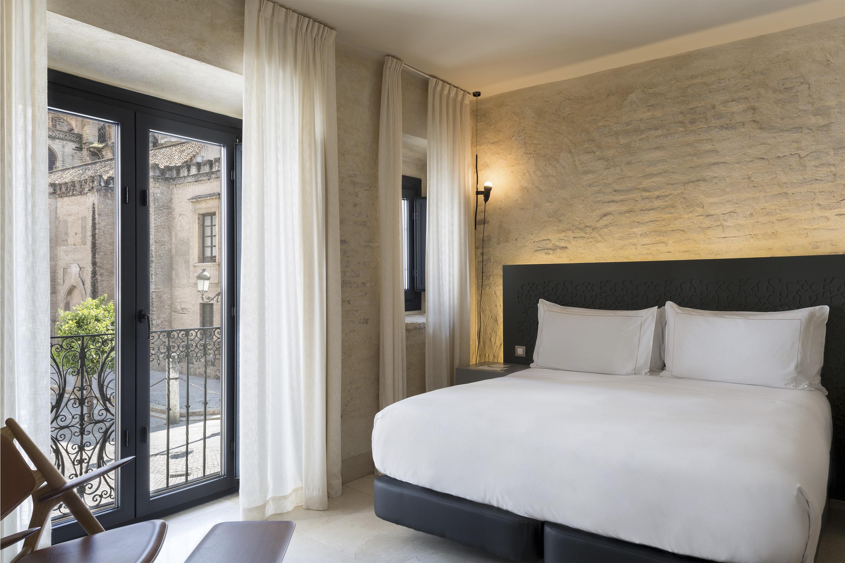 Eme Catedral Mercer Hotel Sevilla Eksteriør bilde Deluxe room